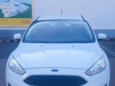 Gebraucht Ford Focus 105 PS (77 kW) 2018 Weiß Limousine