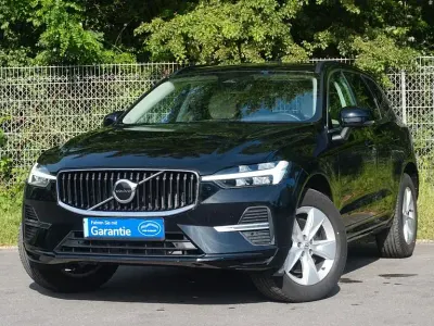 Gebraucht Volvo XC60 Core 197 PS (144 kW) 2023 Schwarz SUV