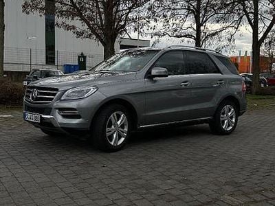 Gebraucht Mercedes ML350 AMG 258 PS (189 kW) 2015 Grau SUV