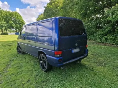 Gebraucht VW Transporter 102 PS (75 kW) 1998 Blau Van