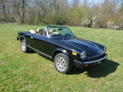 Gebraucht Fiat 124 Spider 105 PS (77 kW) 1981 Schwarz Cabrio