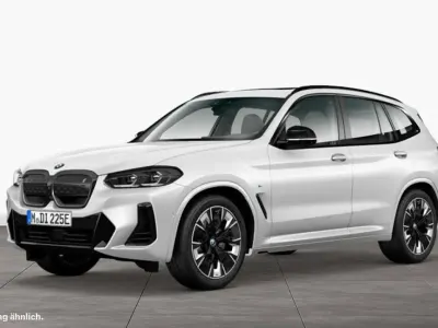 Gebraucht BMW iX3 M Sport 210 kW (286 PS) 2022 Weiß SUV