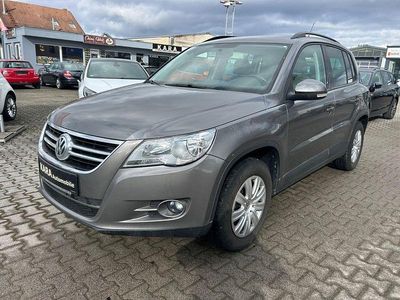 Gebraucht VW Tiguan Trendline 150 PS (110 kW) 2009 Grau SUV