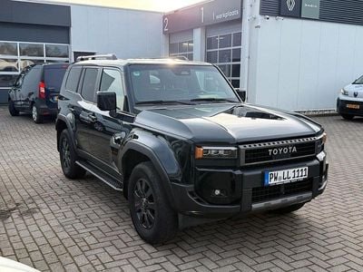 Gebraucht Toyota Land Cruiser Comfort 204 PS (150 kW) 2025 Schwarz SUV