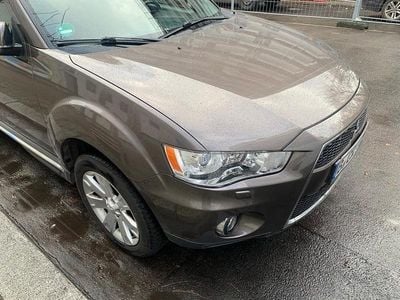 Braun Gebraucht 2010 Mitsubishi Outlander Instyle SUV | 7.500 €