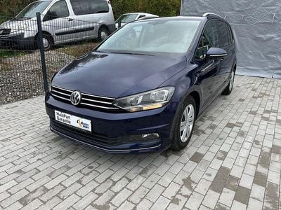 Blau Gebraucht 2019 VW Touran Join Van / Kleinbus | 12.550 € (Guter Preis)