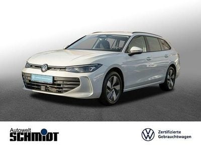 Gebraucht VW Passat Basis 150 PS (110 kW) 2024 Pure white Kombi