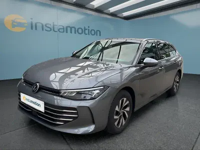 Gebraucht VW Passat 150 PS (110 kW) 2025 Grau Kombi