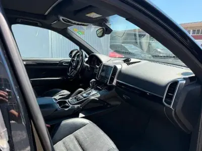 Gebraucht Porsche Cayenne 385 PS (283 kW) 2017 Schwarz SUV