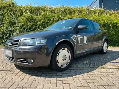Gebraucht Audi A3 102 PS (75 kW) 2005 Schwarz Kleinwagen