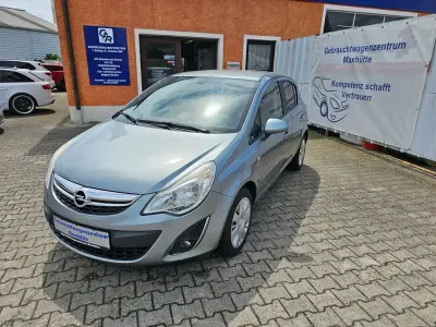 Gebraucht Opel Corsa Active 101 PS (74 kW) 2013 Silber Kleinwagen
