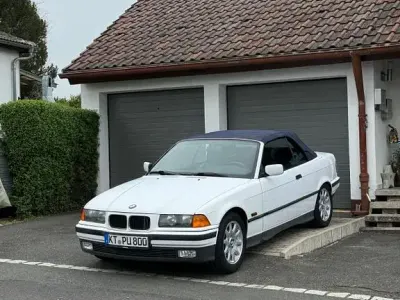 Usata BMW 320 Cabriolet 150 CV (110 kW) 1995 Argento Cabrio