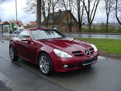 Gebraucht Mercedes SLK200 163 PS (119 kW) 2007 Rot Cabrio