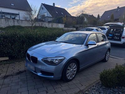 Gebraucht BMW 116 136 PS (100 kW) 2012 Blau Kleinwagen