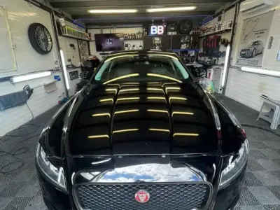 Gebraucht Jaguar XF 300 PS (220 kW) 2016 Schwarz Limousine