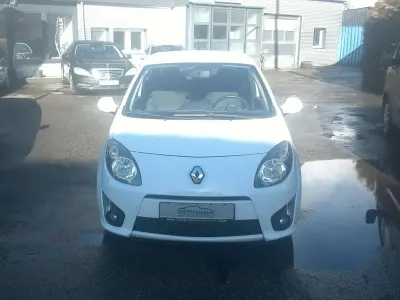Gebraucht Renault Twingo Rip Curl 75 PS (55 kW) 2010 Weiß Kleinwagen