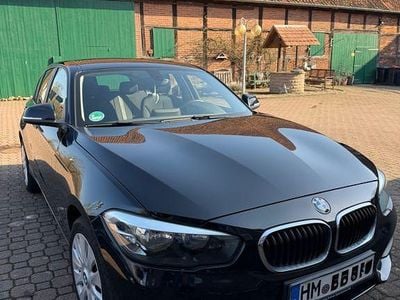 Gebraucht BMW 116 109 PS (80 kW) 2015 Schwarz Kleinwagen