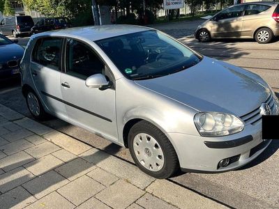 Silber Gebraucht 2006 VW Golf Limousine | 2.999 € (Guter Preis)