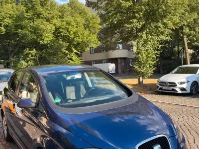 Gebraucht Seat Toledo 105 PS (77 kW) 2006 Blau Kleinwagen