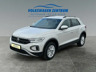 Neu VW T-Roc Life 150 PS (110 kW) 2026 Grau SUV
