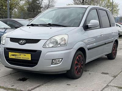 Gebraucht Hyundai Matrix Comfort 103 PS (75 kW) 2009 Silber Van / Kleinbus