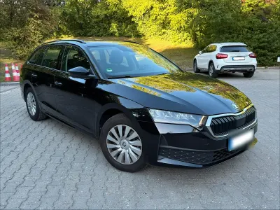 Gebraucht Skoda Octavia Essence 116 PS (85 kW) 2025 Schwarz Kombi