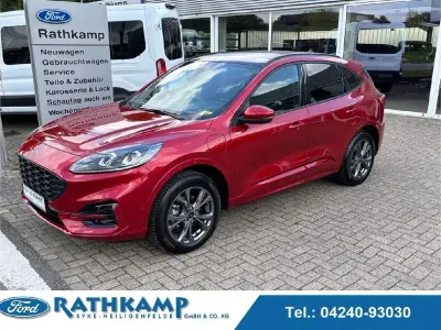 Używany Ford Kuga ST-Line 152 KM (111 kW) 2023 Czerwony SUV