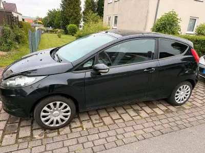 Gebraucht Ford Fiesta 96 PS (70 kW) 2009 Schwarz Kleinwagen