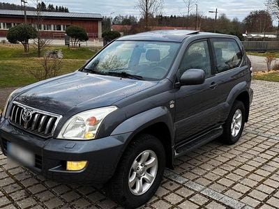 Gebraucht Toyota Land Cruiser 163 PS (119 kW) 2004 Grau SUV