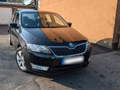 Schwarz Gebraucht 2016 Skoda Rapid Ambition Limousine | 7.600 € (Fairer Preis)