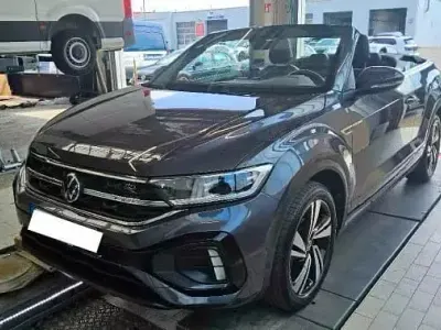 Gebraucht VW T-Roc Cabriolet R-line 150 PS (110 kW) 2022 Schwarz Cabrio