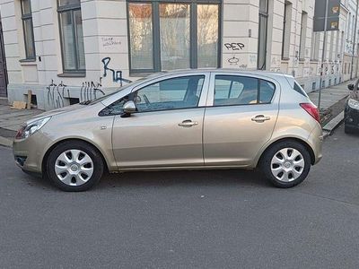 Gebraucht Opel Corsa 80 PS (58 kW) 2009 Beige Kleinwagen