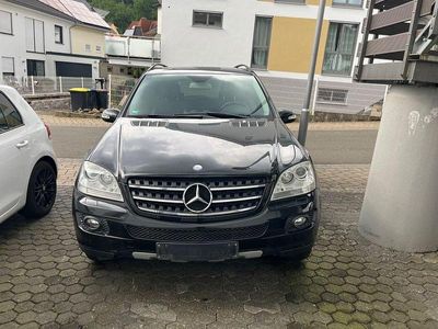 Mercedes ML320