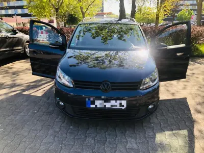 Gebraucht VW Touran Match 140 PS (102 kW) 2013 Blau Van / Kleinbus