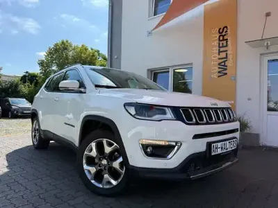 Gebraucht Jeep Compass Limited 140 PS (102 kW) 2018 Weiß SUV