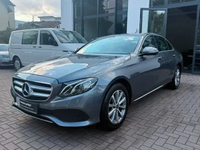 Gebraucht Mercedes E200 184 PS (135 kW) 2017 Grau Limousine