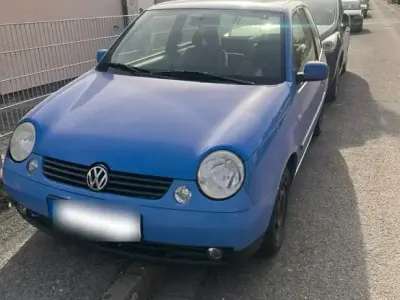 Używany VW Lupo 60 KM (44 kW) 1998 Niebieski Hatchback