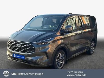 Grau Neu 2026 Ford Tourneo Titanium X Kombi | 64.400 € (Teuer)