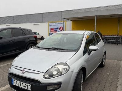 Second-hand Fiat Punto Evo Active 65 CP (47 kW) 2010 Argintiu Hatchback