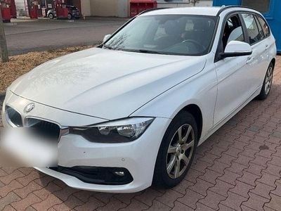 Gebraucht BMW 318 150 PS (110 kW) 2016 Weiß Kombi