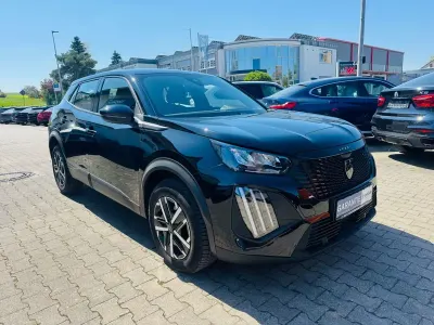 Gebraucht Peugeot 2008 Active 101 PS (74 kW) 2024 Schwarz SUV