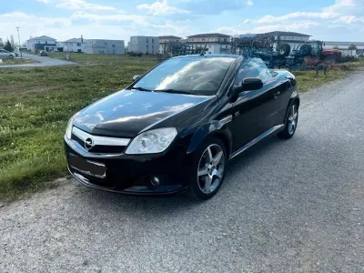 Begagnad Opel Tigra OPC 125 HK (91 kW) 2008 Svart Cab
