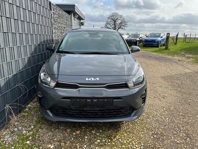 gebraucht Kia Rio 1.0 T DCT APP SHZ ALU PDC CAM Benzin, 998 ccm, ...