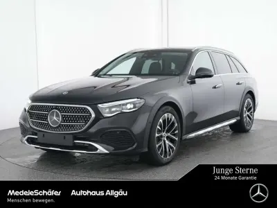 Gebraucht Mercedes E300 313 PS (230 kW) 2025 Lack graphitgrau (metallic) Kombi