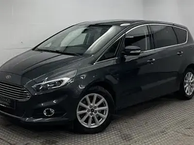 Używany Ford S-MAX Titanium 319 KM (234 kW) 2017 Zielony Minivan