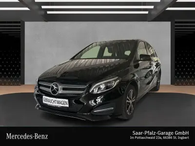 Gebraucht Mercedes B220 Urban 184 PS (135 kW) 2017 Kosmosschwarz Kleinwagen