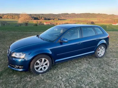 Begagnad Audi A3 Ambiente 140 HK (102 kW) 2010 Blå Halvkombi