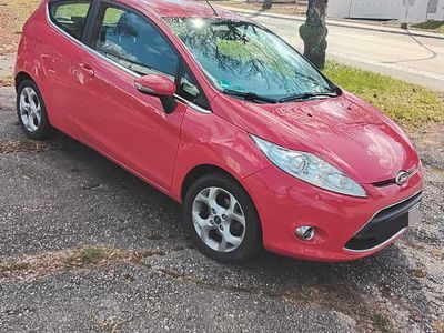 Gebraucht Ford Fiesta Titanium 82 PS (60 kW) 2010 Kleinwagen