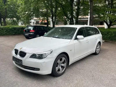 Käytetty BMW 523 Sport Line 190 HP (139 kW) 2008 Valkoinen Farmari