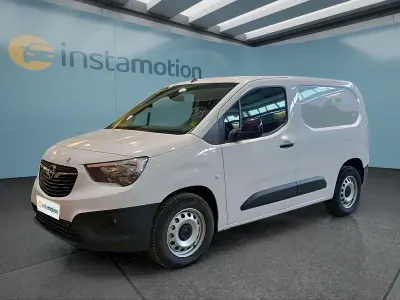 Neu Opel Combo-e Life 100 kW (136 PS) 2025 Weiß Limousine